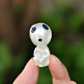 Pikkukuva 4 / 5: 10 kappaletta Princess Mononoke -hahmo Mini Puutarhakoriste ulkoterassille sisä- ja ulkotiloihin
