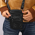 Miniatyrbild 9 av 11: Lädermodetelefonväska för män, bältesväska, crossbody, midjeväska, P - spot black One-size