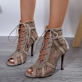 Miniatyrbillede 1 af 3: Damesko Høje Sko Danssko Sorte Ballroom Støvler Salsa Tango Sko Piger Mode Fest Mesh Cutout Høj Hæl Sandaler Khaki Khaki Khaki 40