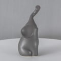 Miniatyrbillede 3 af 4: Harmonisk elefantpar i beige & grå keramik - moderne s