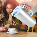 Miniatyrbild 3 av 5: 1800ml Multifunktionell Vattenmugg i Rostfritt Stål för Mjölk Juice Kaffe (Blå)