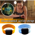 Miniatyrbilde 5 av 5: Lysende armbåndsarmbånd LED justerbart løpearmbånd armbånd konsert glød lysstang dekor klubb glødende dansefest opp (1 stk) White