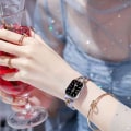 Pikkukuva 4 / 5: Ohut hartsiranneke naisille, tytöille ja naisille, yhteensopiva Apple Watch Series 8 7 41mm, Series 6 5 4 SE 40mm, Series 3 2 1 38mm