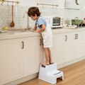 Miniatyrbillede 3 af 5: To-trins skammel til børn og småbørn, 2-trins skammel til badeværelsesvask, køkken og toilet