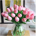 Miniatyrbild 2 av 5: Konstgjorda PU-tulpaner 10 st Real Touch Falsk Blomsterarrangemang Buketter för Hemmakontor Bröllopsdekoration (Rosa)