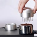 Miniatyrbillede 2 af 5: Espresso fordelingsværktøj, kaffenålefordeler med base, professionelt kaffeværktøj til espressofordeling, espressomixer (sølv) 58mm