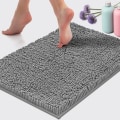 Miniatyrbillede 1 af 5: Ekstra blødt bademåtte i plys til badekar og brusebad, chenille-mikrofibermateriale, superabsorberende shaggy bademåtte (40 x 60 cm, lysegrå)