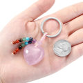 Pikkukuva 4 / 5: Luonnollinen ruusukvartsin sydänkristallirakkauskivi avaimenperä 7 Chakra Reiki Healing Crystal Gemstone Beads Tassel Keyring