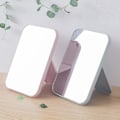 Miniatyrbillede 4 af 5: Skrivebords Makeup Spejl, Simpel Sammenklappelig Makeup Spejl med Stativ 90° Justerbar Rotation