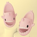 Miniatyrbild 1 av 7: Haj Tofflor Badtofflor EVA Shark Tofflor Barn Dam Herr Mjuka Foppatofflor Sandaler Innetofflor Z X Pink 23-23.5cm
