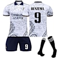 Miniatyrbilde 1 av 2: Sesong 22-23 Real adrid Dragon Pattern fotballdrakter V BENZEMA 9 M