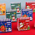 Miniatyrbillede 3 af 5: August 2022-December 2023 Simpel Stående Flip-Bordkalender Perforerede Sider Gul