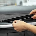 Pikkukuva 2 / 4: Matkustajan säilytyslokeron järjestäjäkahvan lisävarustelaatikko Jeep Wrangler JK JKU 2/4 ovelle 2011-2018, sisätilatarvikkeet, musta