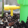 Miniatyrbillede 4 af 5: Automatisk Dryp-Vandingssæt med 10 stk. Justerbare Automatiske Vanding Drypper til Have Hjem Indendørs Udendørs