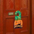 Miniatyrbilde 4 av 5: 6 stk Halloween Dørskilt Halloween Inngangsdør Henger Dekor Rustikk Tre Henger Dørkrans Vegg Skilt Hjem Fest Utendørs Vegg Dekor