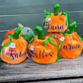 Pikkukuva 5 / 5: Temppu vai herkku -kurpitsakassi, Halloween-karkkipussit lapsille