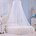 Pikkukuva 1 / 5: Elegantti Pitsi Sängiverkko Hyttysverkko Riippuva Kupoli Mesh Canopy Prinsessa Pyöreä Kupoli Vuodevaatteet Netti Sänky Hyttysverkko, Valkoinen