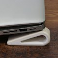 Miniatyrbillede 3 af 5: 2 stk. Bærbar computerstand Bærbar computerstøtte Bærbar computerbordmontering Bærbar computerløfter Multifunktionelle computertilbehør Justerbar højde Radiator
