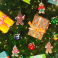 Miniatyrbild 5 av 5: 12 stycken pepparkaksgubbe-prydnader för julgransdekorationer, fina hängande dockcharm, rolig barnpresent till julgranspynt, semester, Mul