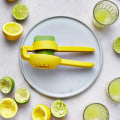 Miniatyrbild 2 av 5: Citruspress för apelsiner, citroner, mandariner - Dubbel Twist-funktion för att extrahera juice manuellt, tålig plast