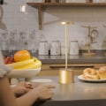 Pikkukuva 5 / 5: Langaton Ladattava LED-Pöytälamppu, 34CM Moderni Kannettava Työpöytälamppu 3 Kirkkaustasoa, Valo Baarille Ravintolalle Ruokailuun (Kulta)