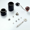 Miniatyrbillede 2 af 5: Manuel Kaffekværn i Rustfrit Stål med Konisk Kværn, Flyaluminiumskrop, Dobbelt Leje, Justerbar