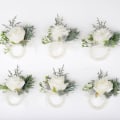 Miniatyrbilde 3 av 3: Bryllupscorsage håndledsblomster for brud og brudgom, håndledsblomster for brudepiker Hvit