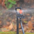 Miniatyrbillede 2 af 5: 10 stk Justerbare Sprinklerhoveder Mikro Tåge Havevanding Dyser Mikro Vandings Drypper Dyser Vand Tåge Mikro Have Spray