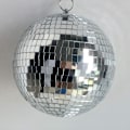 Miniatyrbillede 4 af 5: 4,3 tommer spejlkugle sølv disco spejlkugle juletræspynt dekoration til bryllup fødselsdagsfest pynt