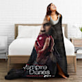 Miniatyrbilde 3 av 4: Damon Salvatore The Vampire Diaries Fleece-teppe - Horror, Multifunksjonelt, Varmt, Reiseteppe, Sengteppe