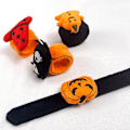Miniatyrbillede 3 af 5: 4 stk. Fyldte Dyr Slap Armbånd Plys Dyr Snap Armbånd Søde Håndleds Slap Bånd Legetøj Håndleds Dyr Håndleds Håndleds Legetøj