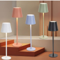Miniatyrbillede 4 af 4: LED Bordlampe i Metal, Berøringsdæmpbar til Læsning, Arbejde, Barer green