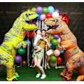 Miniatyrbild 9 av 10: Uppblåsbar Dinosauriekostym för Vuxna, Dinosaurie Uppblåsbar Kostym för Vuxna Red