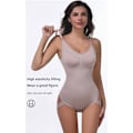 Pikkukuva 3 / 9: Saumaton Muotoileva Kokovartalon Muotoileva Thong-Body Black S