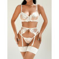 Pikkukuva 4 / 7: Kukallinen, Rintaliivit, G-string, Sukkapyörä, 4 Osainen Alusvaate White 2XL