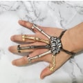 Miniatyrbilde 2 av 5: Halloween-armbånd med skjeletthånd for kvinner Color Mixing