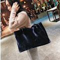 Miniatyrbillede 2 af 3: Pelslook-Taske til Kvinder Dark Blue