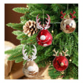 Miniatyrbilde 2 av 7: Juleelg Henger Pynt Plastmalt Formet Kuler 4PCS