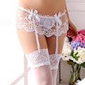 Miniatyrbild 2 av 5: Kvinnors sexiga spetslårhöga strumpor + hållare bälte Hold-ups whit whit one size white