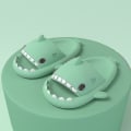 Miniatyrbilde 1 av 4: Hai Tøfler Sklisikre Dusj Tøfler Bad Tøfler Myke Sommersandaler for Jenter og Gutter Nyhet V Matcha Green 40 41