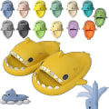 Miniatyrbild 1 av 4: 2022 Upgrade Cloud Shark Slides, Söta Shark Tofflor för kvinnor Menwanan) W Yellow EUR 38-39