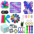 Pikkukuva 1 / 3: PRO 30 kpl Fidget Pop it Toys Set -paket lapsille ja aikuisille