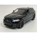 Pikkukuva 1 / 5: Jaguar F Pace Musta LHD Valo- ja Ääni 1:32 Mittakaava Tayumo 32110018