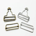 Miniatyrbild 3 av 5: Metalliska Dungaree-spännen med rektangulära skjutreglage för hängslen och band 3,8 mm innerbredd 2 set (brons)