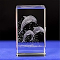Miniatyrbillede 1 af 2: KRYSTALGLAS-DELFIN PYNTMODEL, 3D lasergraveret krystaldelfin figur