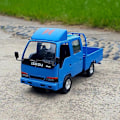 Pikkukuva 1 / 4: 1:32 ISUZU NHR Alloy Auto Malli Valettu Metalli Kaatolava-Ajoneuvot Malli Simulointi Ääni ja Valo Kokoelma Lasten Leikkikalut Lahja