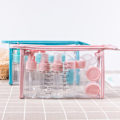 Miniatyrbild 4 av 5: Transparent necessär + tomma reseflaskor för vätskor (max.