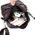 Miniatyrbilde 7 av 11: Stilren och Hållbar Crossbody Väska i Äkta Läder - Perfekt för Vardag och Resa Matte Kaffe