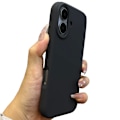 Pikkukuva 5 / 11: iPhone 16 - Skydda Din Nya Favorit med Stil: Mattbehandlat Tunt Skal i Svart
