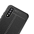 Pikkukuva 11 / 11: Skyddande Silikonskal (Litchi) till Huawei P20 Pro Röd